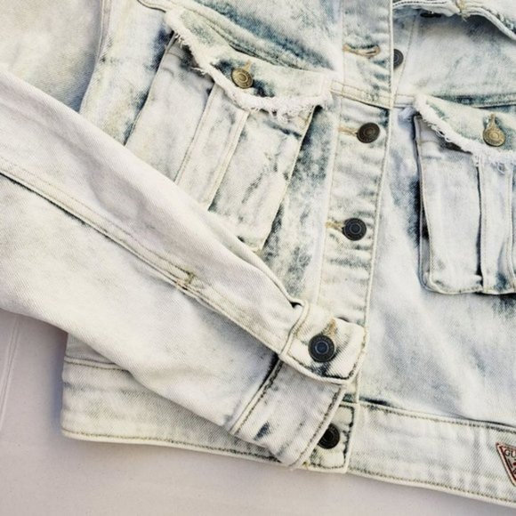 GUESS Cinched-Waist Denim Jacket (M) - Picture 4 of 5
